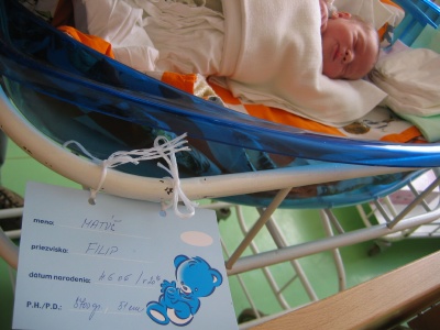Na druh� de� som u� bol v izbe pri mami�ke.